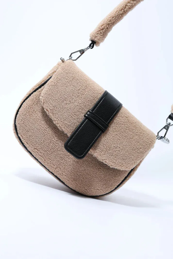 Alexa Black   Vista Beige